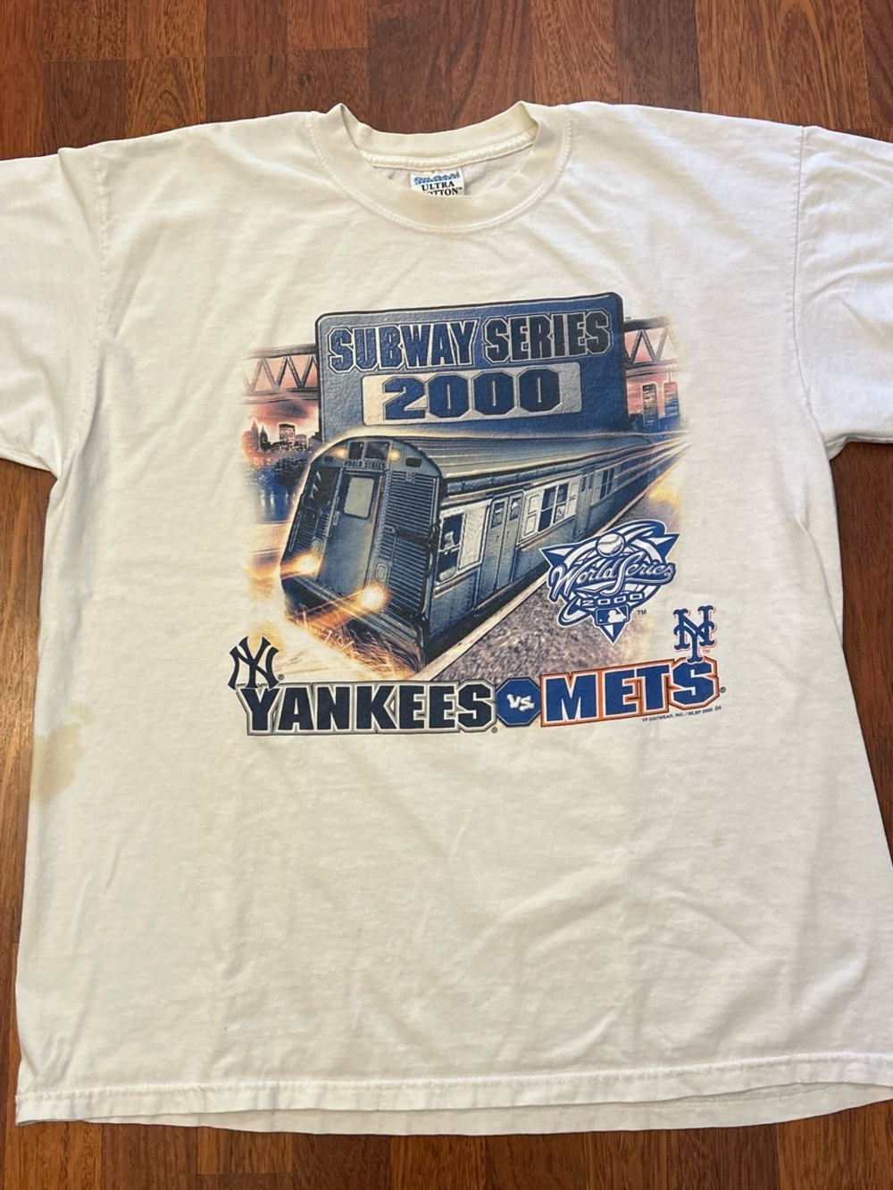 New York Yankees Mets Subway Series 2000 World Series Tshirt Size XL Distressed
